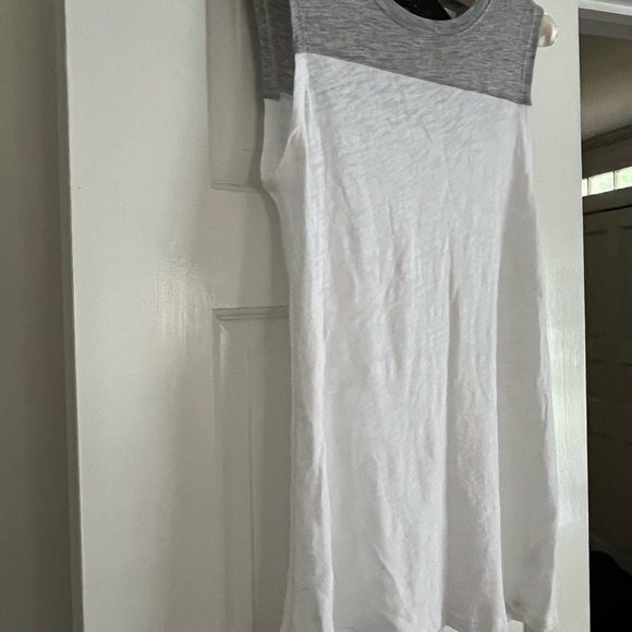 ATM 100% cotton sleeveless white/heather T-shirt! NWT 💕 - Picture 4 of 6